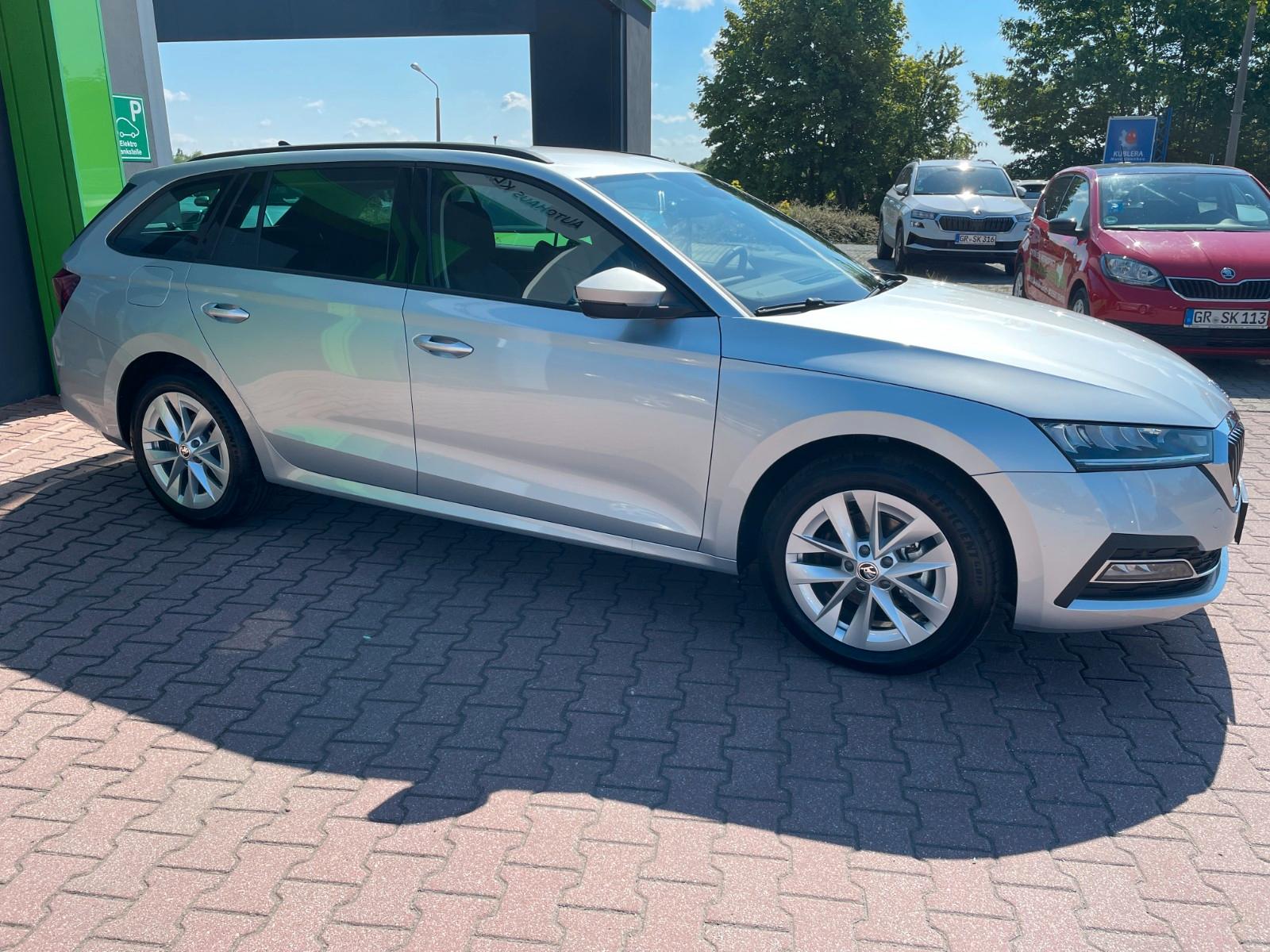 Skoda OCTAVIA Combi Style 2.0 TDI DSG 110 kW 150PS DSG