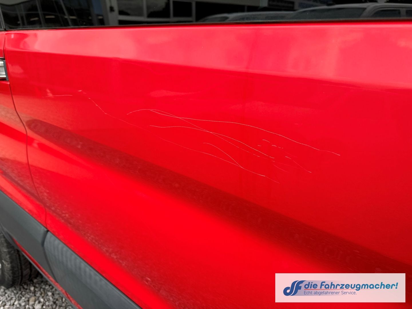 Fahrzeugabbildung Ford Transit Kombi 350 L3 2.2 TDCi DPF *1254 KLIMA