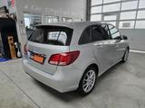 Mercedes-Benz B 180 BlueEFFICIENCY|Garantie|Scheckheftgepflegt - Mercedes-Benz B-Klasse: Limousine