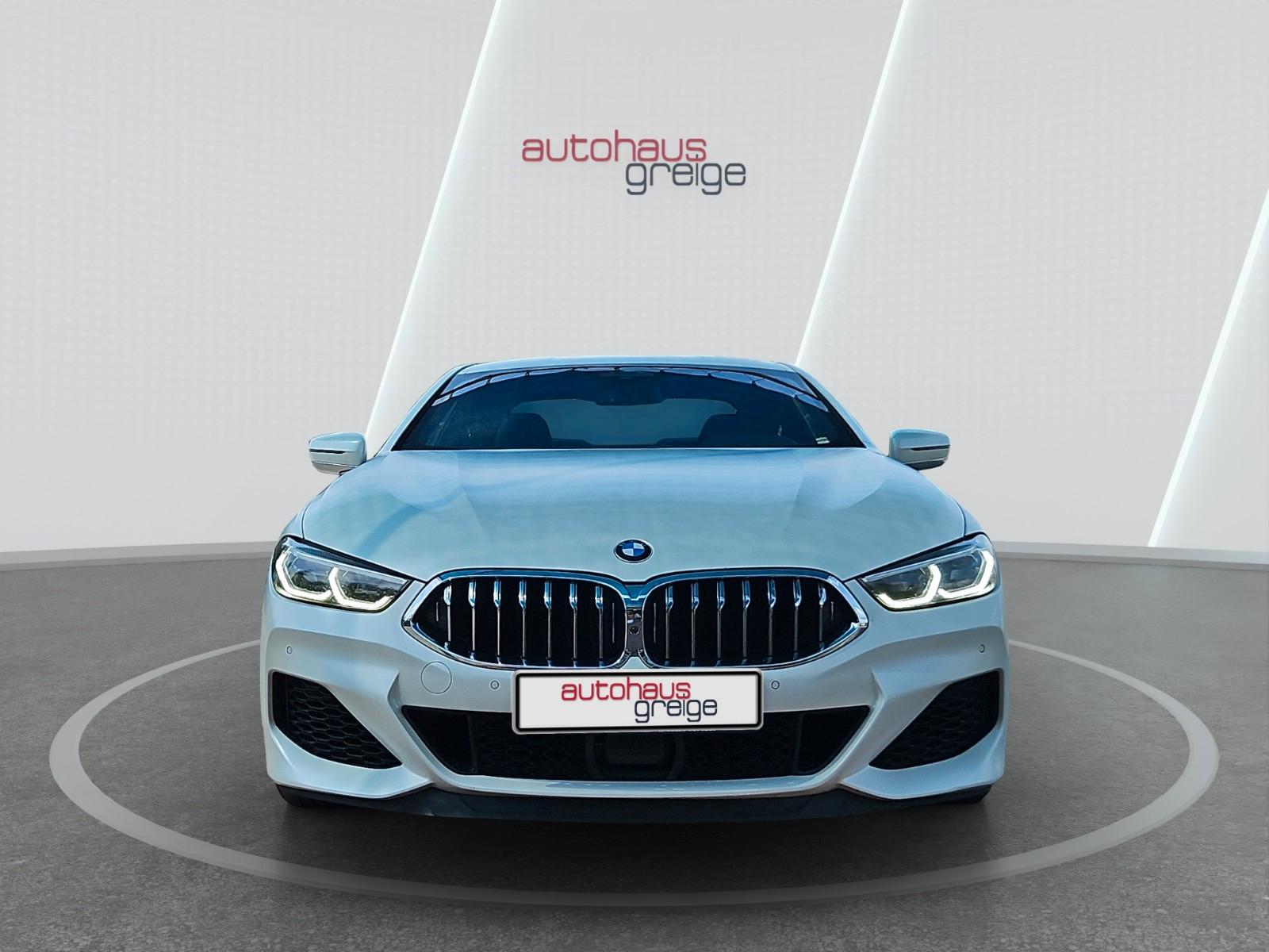 BMW M850 i xDrive Laser HUD Soft-Close Kamera 20 "
