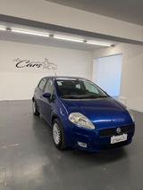 Fiat Grande Punto 1.4 Dynamic automatica - Fiat Grande Punto mit Benzin-Antrieb: Automatik