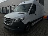 Mercedes-Benz Sprinter 319 V6 - Mercedes-Benz Sprinter: V6