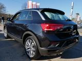 Volkswagen T-Roc 1,0TFSi*NAVI*SEHR GEPFLEGT* - schwarze Volkswagen T-Roc