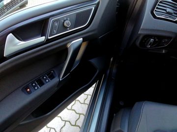 Volkswagen Golf Sportsvan Highline 1.4 TSI BMTStart-Stopp