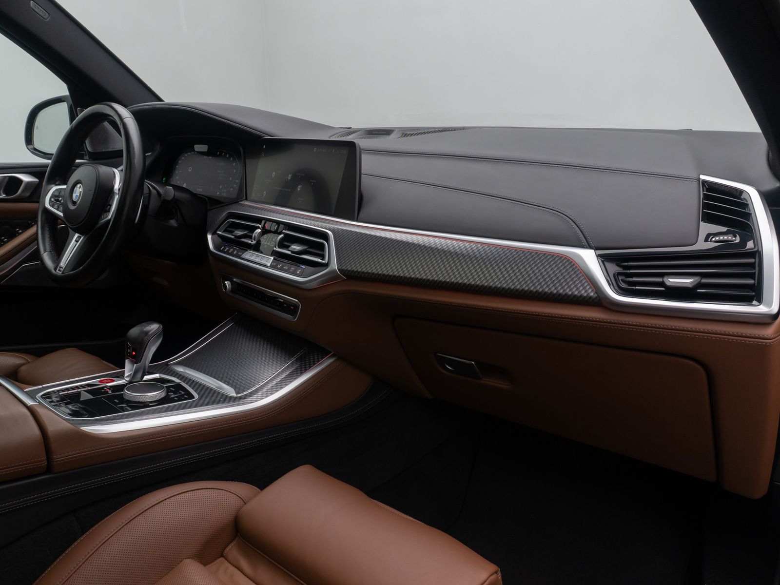 Fahrzeugabbildung BMW X5 M 360°B&W Panorama HUD Massage DAB FondEntert