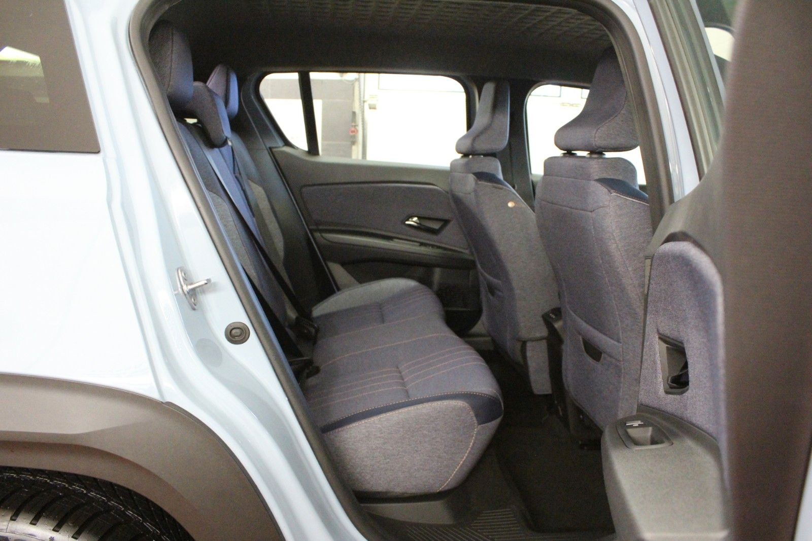 Fahrzeugabbildung Renault R 4 150 Comfort Range Techno*Winterpaket*