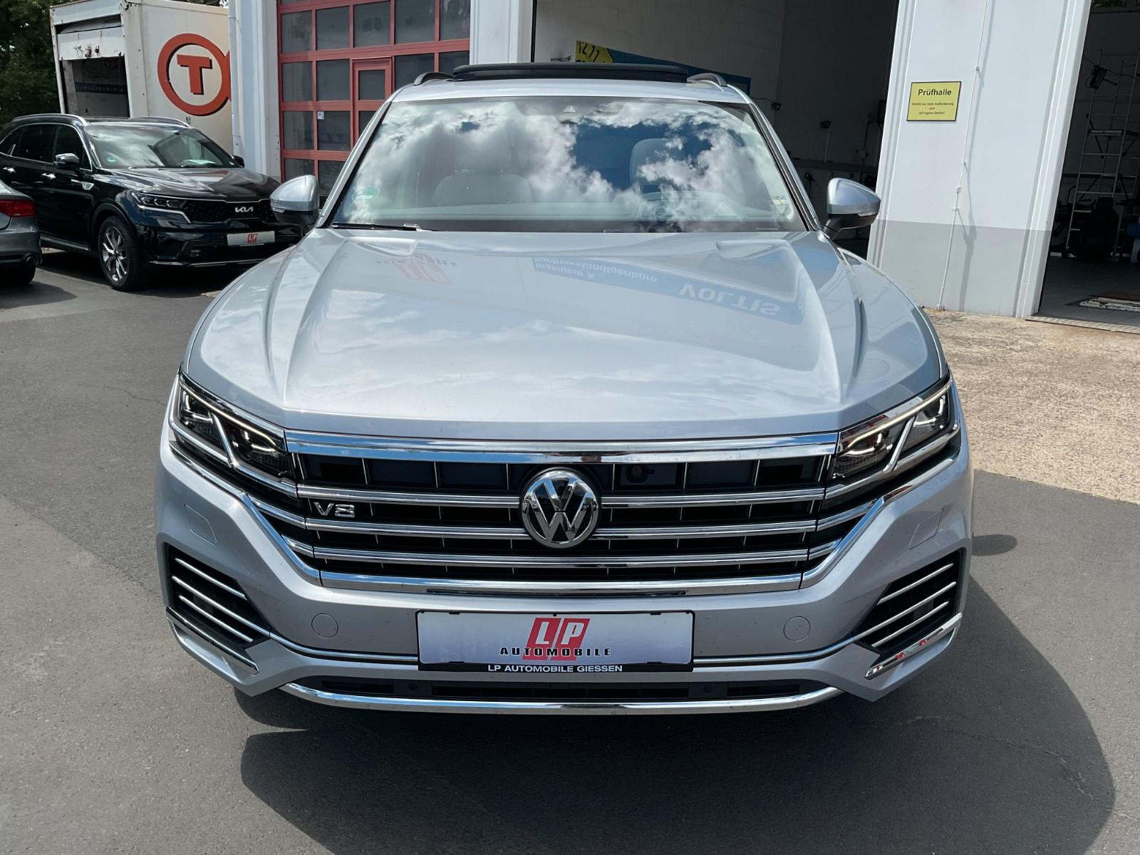 Volkswagen Touareg 4.0 V8 TDI 4Motion PANO AHK Matrix HUD