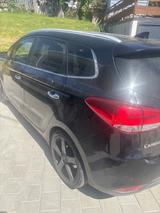 Kia Carens 1.7 CRDi 141PS Dream Team Edition DCT... - gebrauchte Kia Carens aus dem Jahr 2015