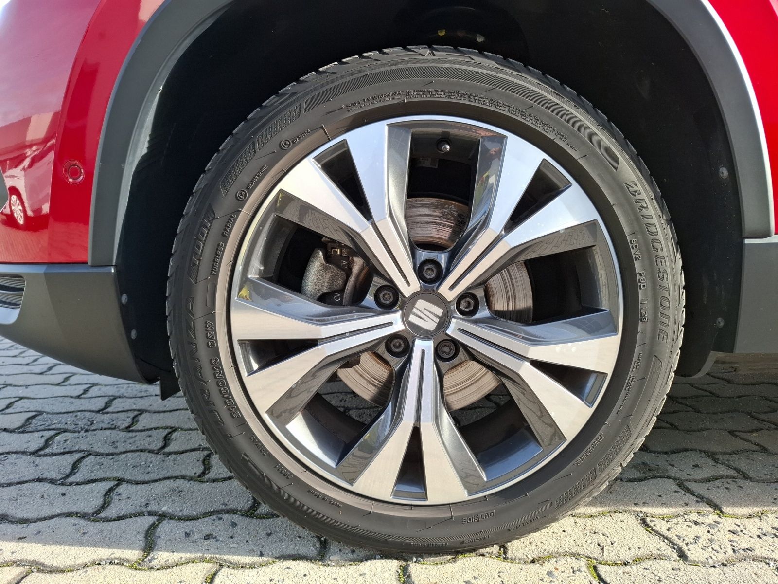 Fahrzeugabbildung SEAT Ateca TDI Xperience DSG LED AHK Navi ACC RFK bea