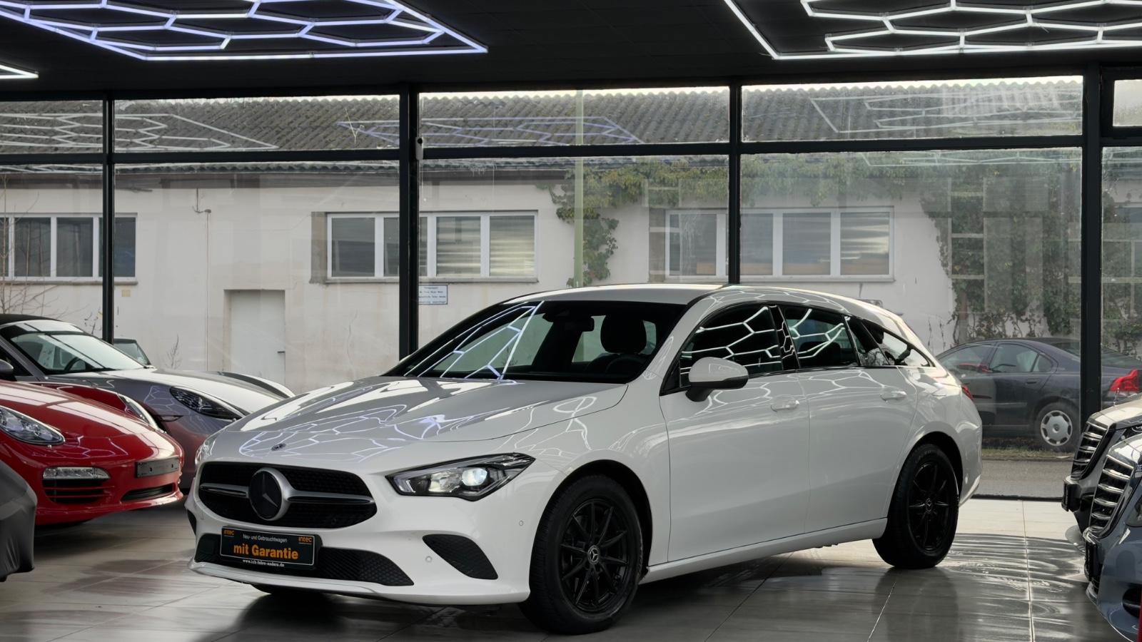Mercedes-Benz CLA 180d SHOOTING BRAKE LED NAVI SITZHZ TEMPOMAT