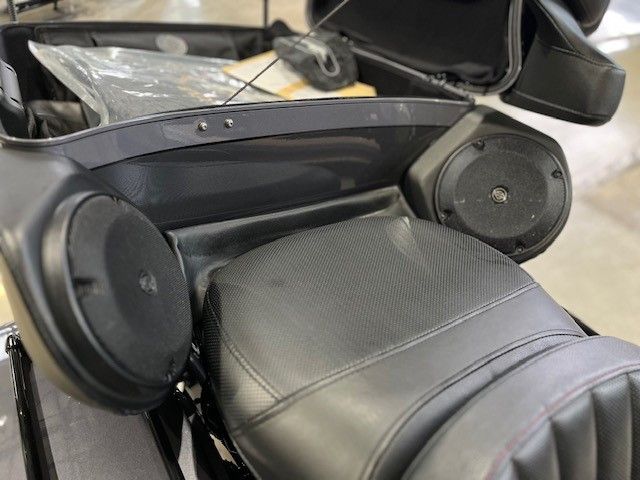 Fahrzeugabbildung Harley-Davidson FLHTKSE Ultra Limited CVO 117cui