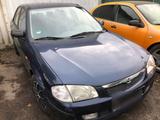 Mazda 323 1,5 benziner - gebrauchte Mazda 323 aus dem Jahr 2000