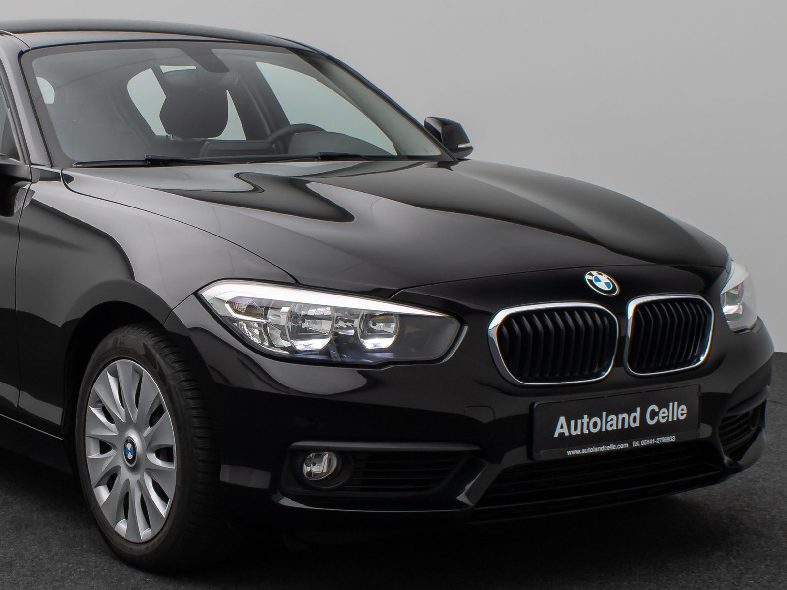 Fahrzeugabbildung BMW 118i PDChinten Sitzheizung Geschwindigkeitsreg.