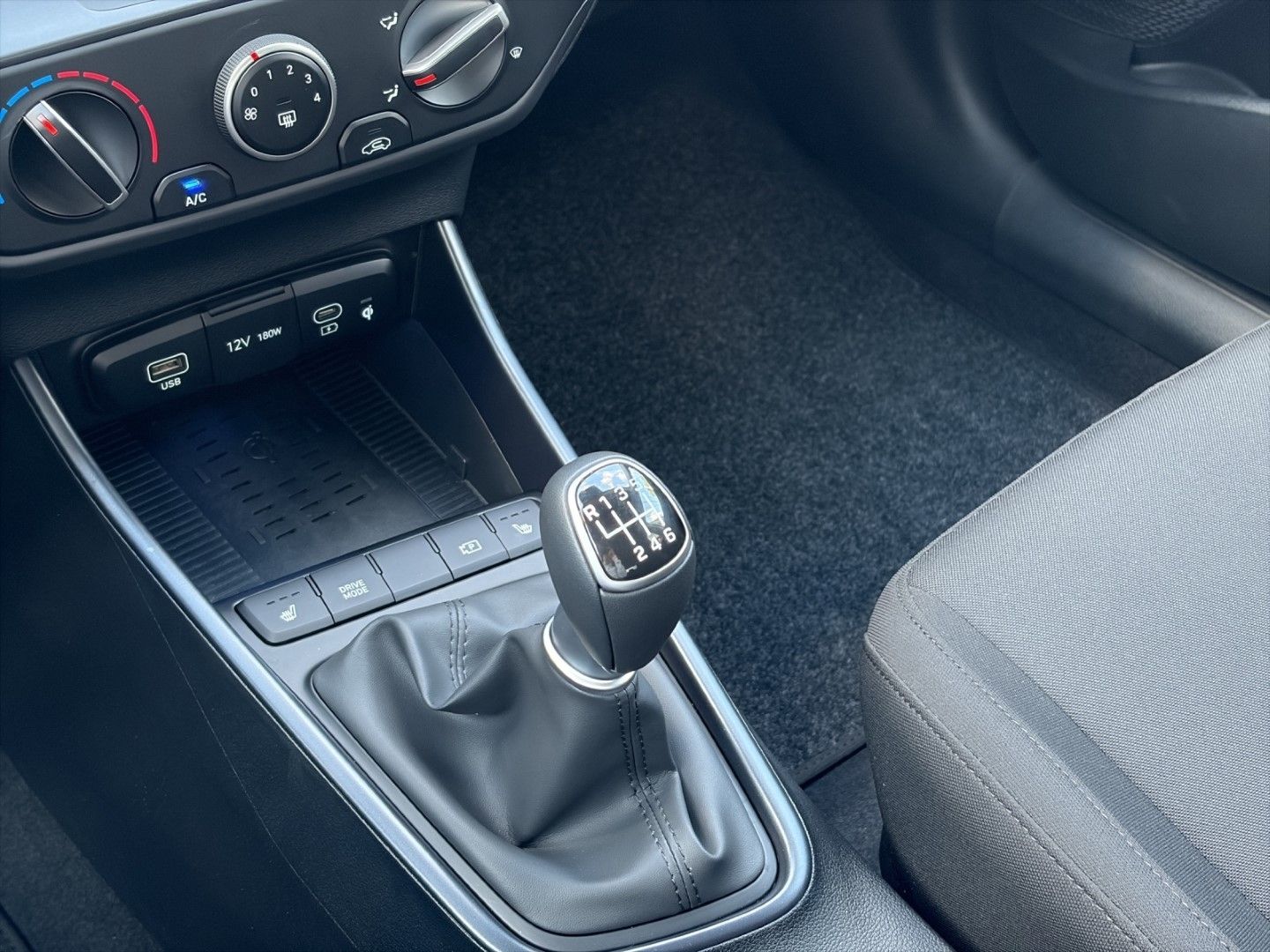 Hyundai i20 – Bild 18