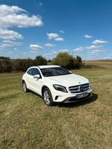 Mercedes-Benz Mercedes Benz GLA 180 Mercedes Motor, Tüv ... - : Mercedes Gla
