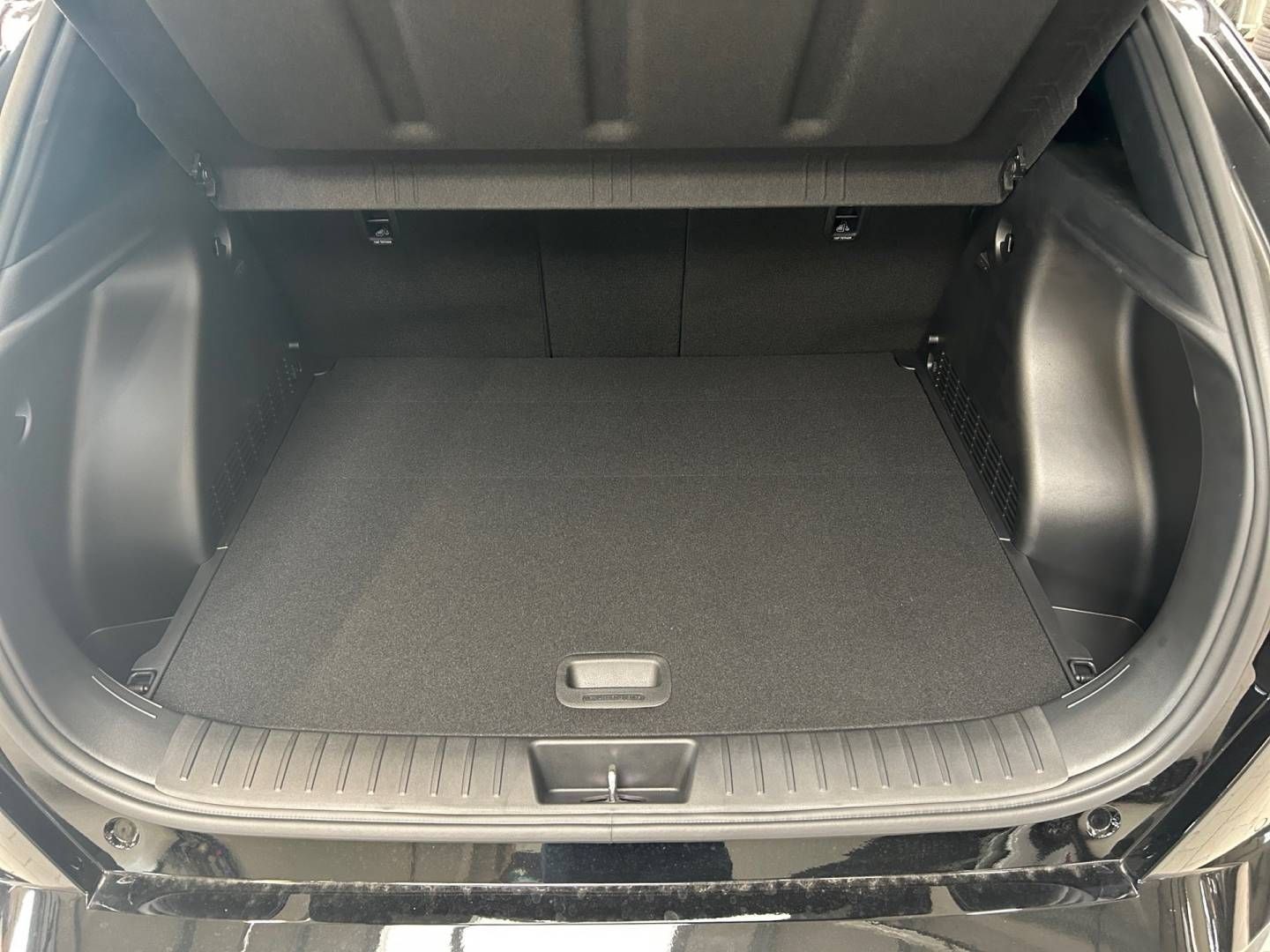 Fahrzeugabbildung Hyundai KONA SX2 N Line Elektr. Heckklappe, Assistenz-Pa