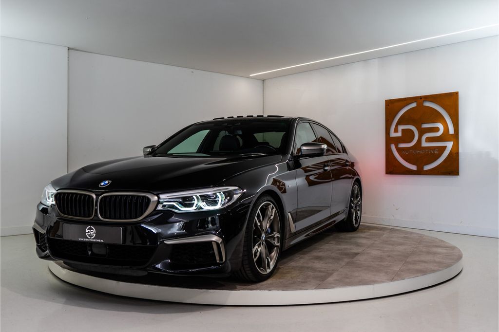 BMW M550