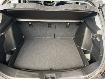 Fotografie 14 des Suzuki (SX4) S-Cross 1,5 Comfort+ ALLGRIP Pano-Dach LED Nav
