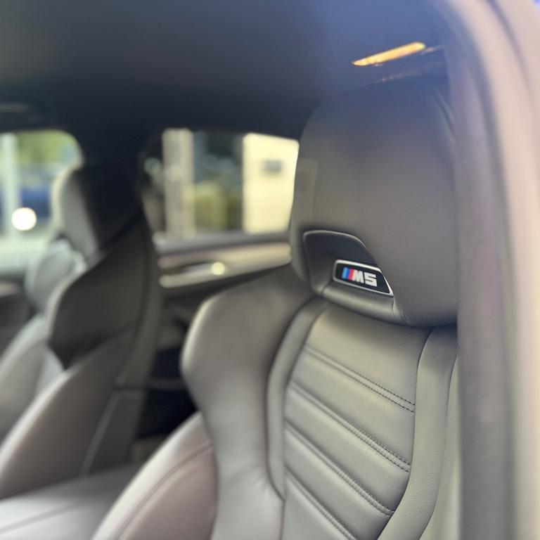 BMW M5