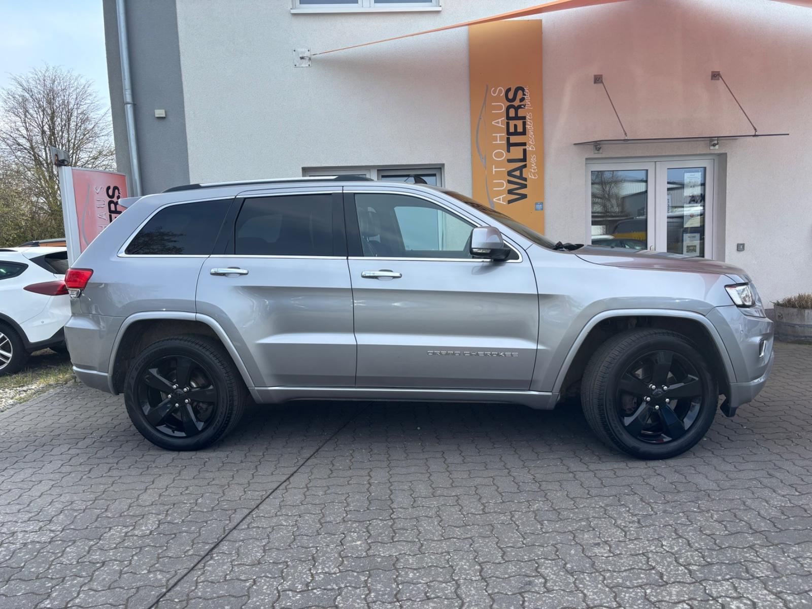Jeep Grand Cherokee 3.0 CRD Overland=AHK-Leder-=