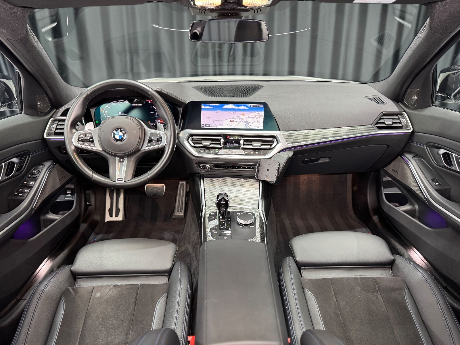 Fahrzeugabbildung BMW M340i xDrive Touring|LASER|NAVI|PANORAMA|ACC|AHK