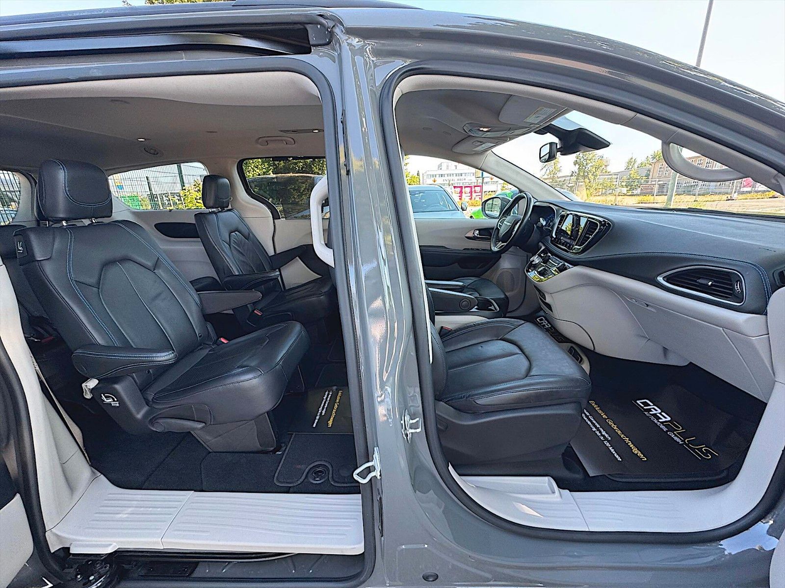 Fahrzeugabbildung Chrysler Pacifica 3.6 L V6 LIMITED LPG  *LED*CarPlay*ACC*