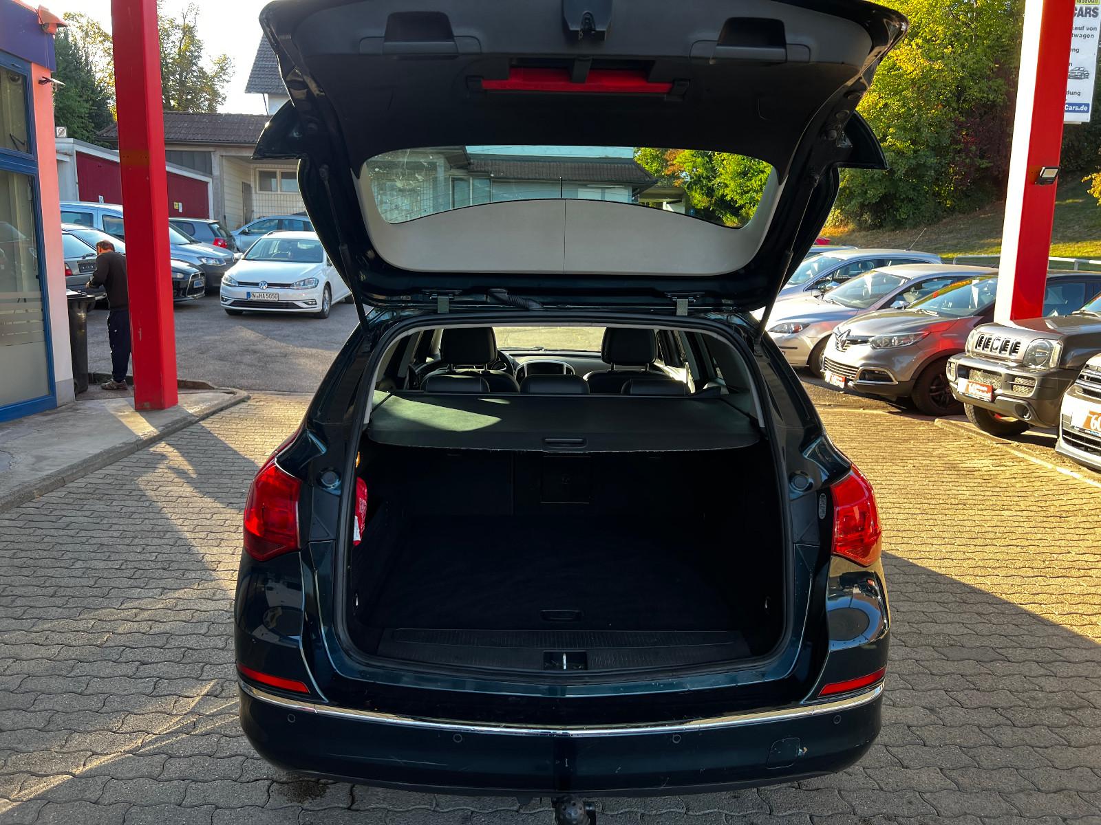 Opel Astra 2015 — photo 13
