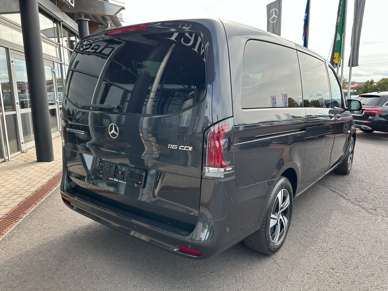 Fahrzeugabbildung Mercedes-Benz Vito 116 CDI 9G Tourer Select MULTIBEAM AHK2,5