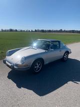 Porsche 911 2.4 T Targa 1972 Ölklappe - von privat - Porsche aus 1972: 911