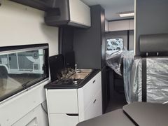 Adria Twin Supreme 640 SLB Edition, Automatik