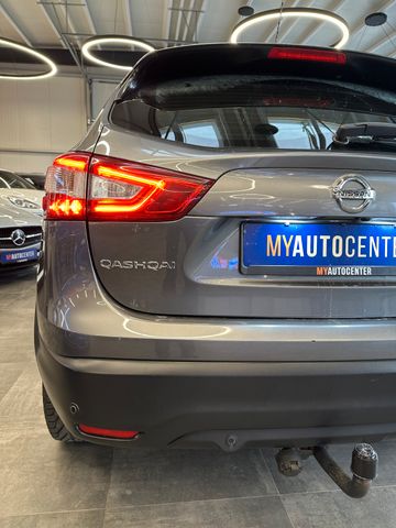 Nissan Qashqai Acenta 4x4 *AHK*Kamera*Navi*