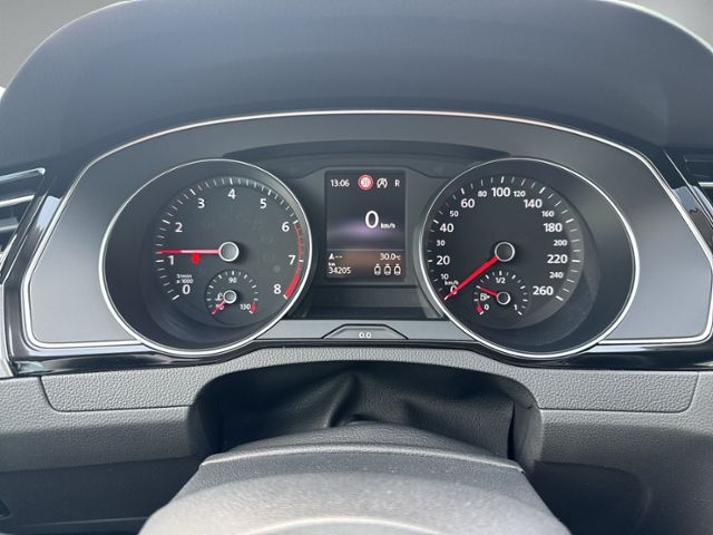Passat Variant 1.5 TSI DSG Business LED+NAVI+RFK