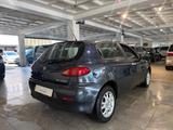 Alfa Romeo 147 1.6 16V T.Spark Distinctive - Alfa Romeo 147 Benziner Gebrauchtwagen