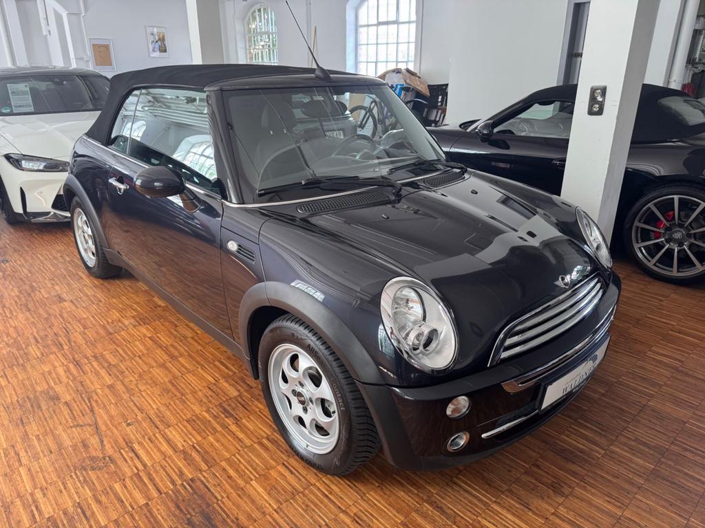 MINI Cooper Cabrio