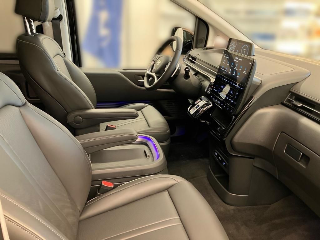 Fahrzeugabbildung Hyundai STARIA HEV 7-Sitzer (MY25) 1.6 T-GDI 360 4xSHZ