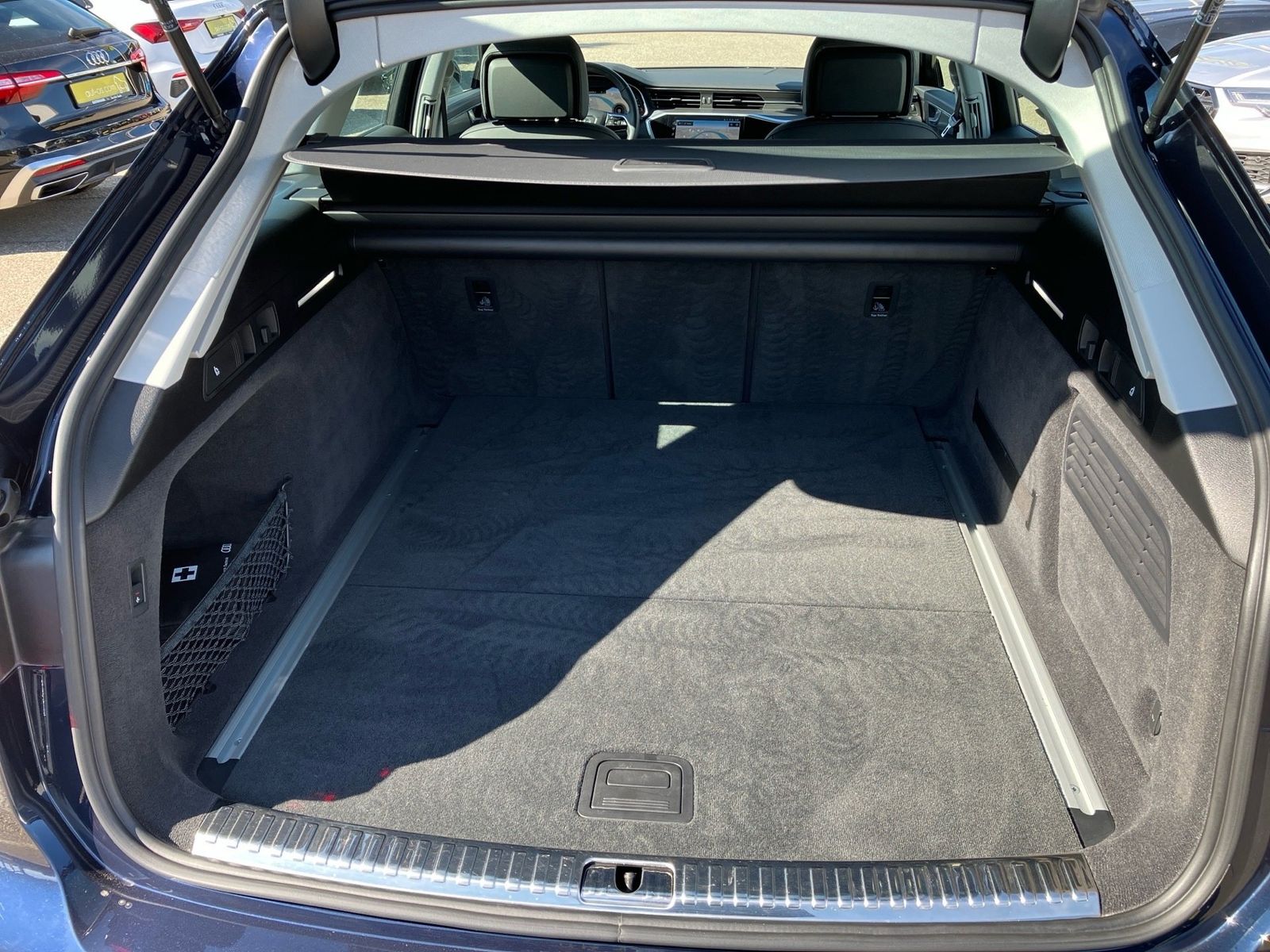 Audi A6 - Bild 8