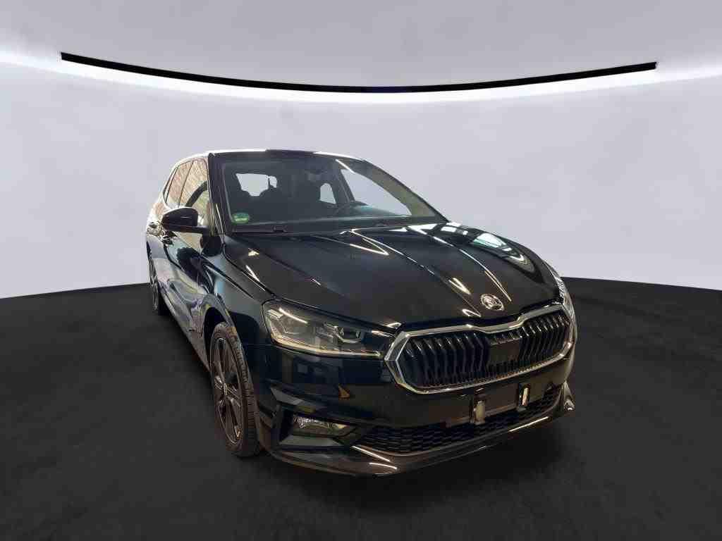 Skoda Fabia 2022 г. Чёрный, пробег 38900 км