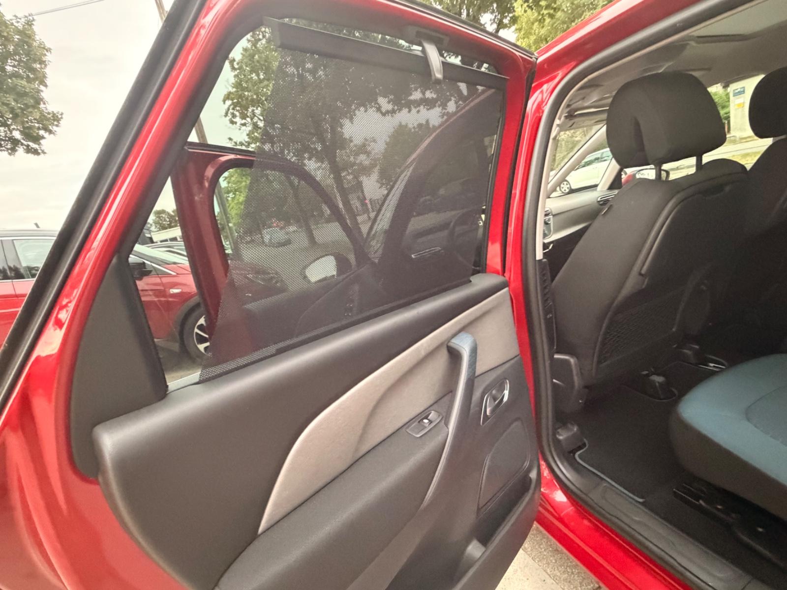 Citroën C4 Picasso Navi Massage Klima PDC Automatik Pano