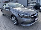 Mercedes-Benz A 180 (BlueEFFICIENCY) Urban 55TKM./Navi/SHZ/PDC - Mercedes-Benz: 55