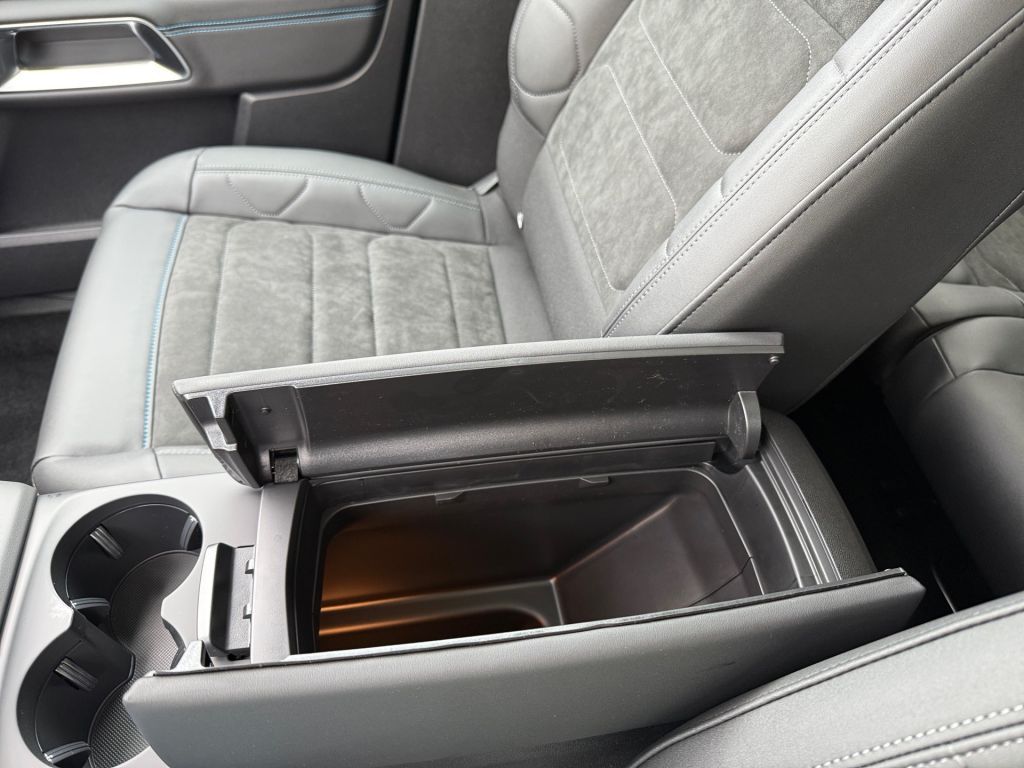 Fahrzeugabbildung Citroën C5 Aircross BlueHDI 130 S&S EAT8 MAX