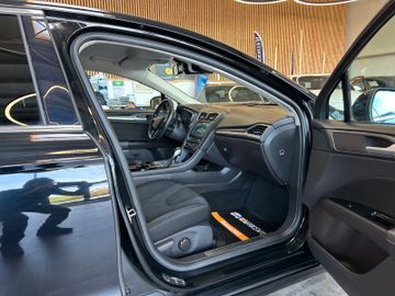 Ford Mondeo Lim. Titanium *AHK*Park*