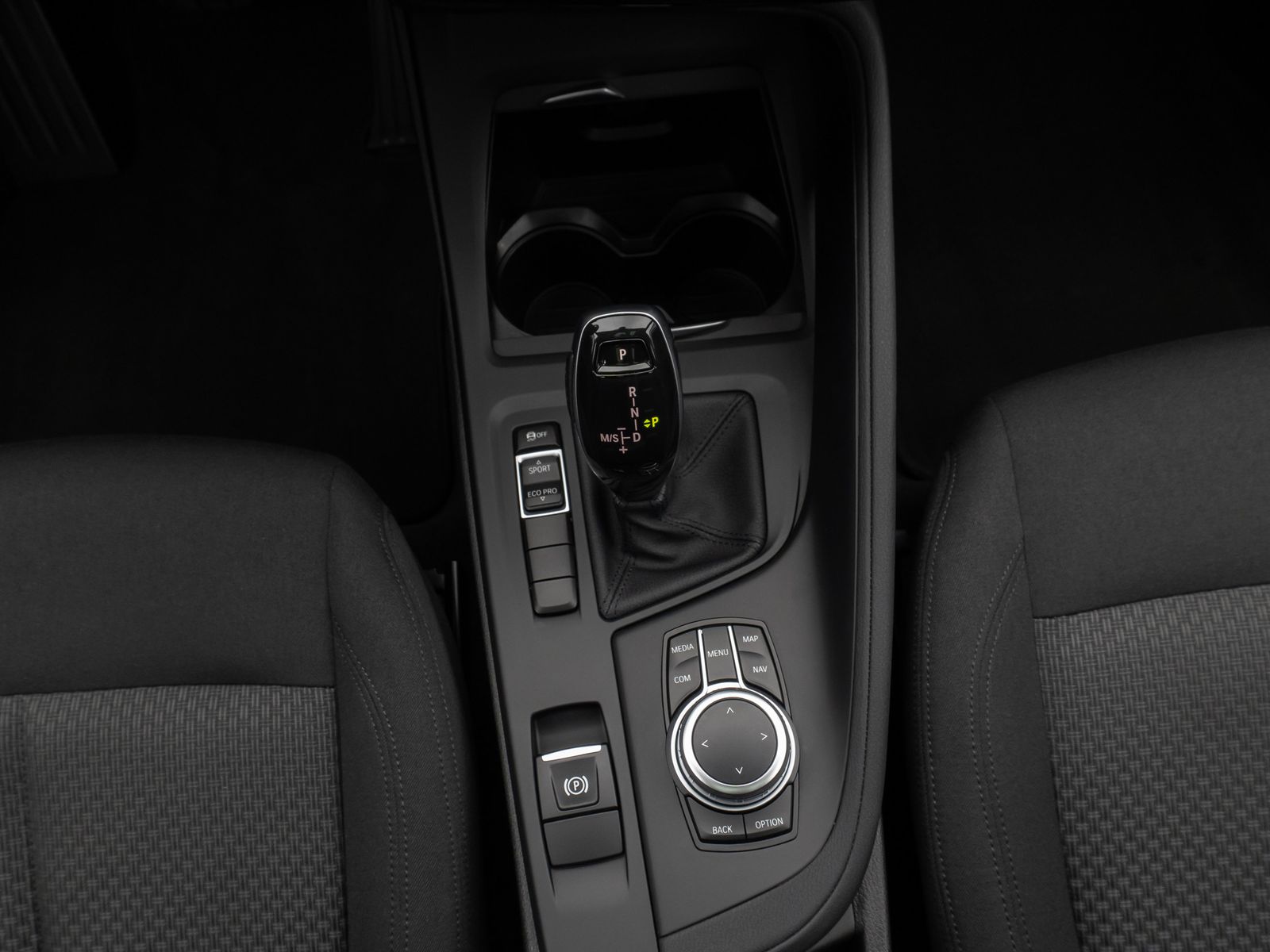 Fahrzeugabbildung BMW X1 sD18i Panorama DAB Navi Geschwindigkeitsreg
