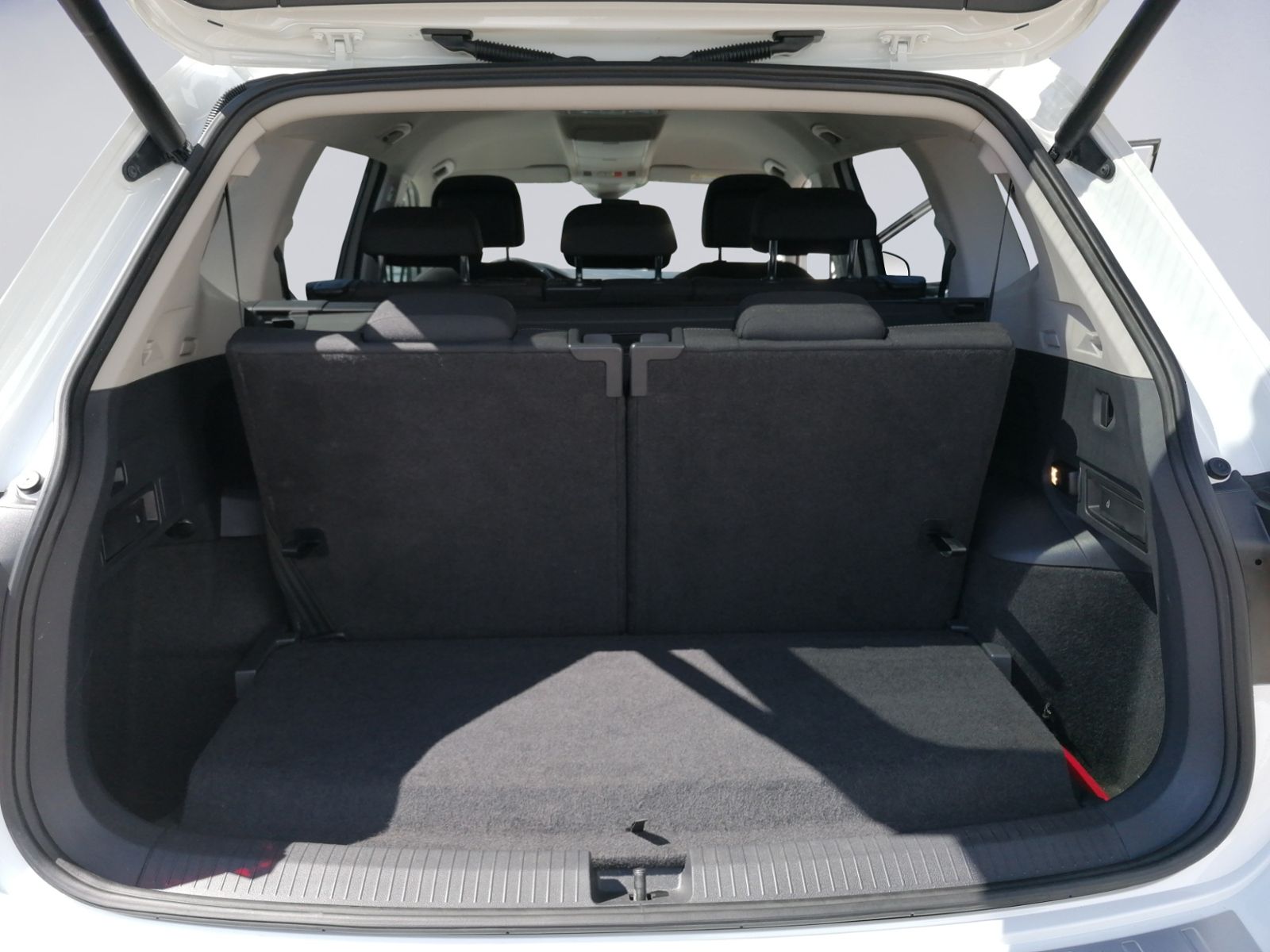 Tiguan Allspace 2.0 TDI DSG 4M Highline AHK+NAVI