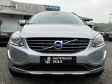 Volvo XC60 2.4D Kinetic AWD/Automatik/Panorama - Volvo: X60