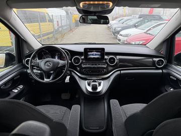 Mercedes V 250 - 9