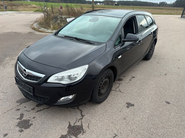 Opel Astra J Sports Tourer Edition