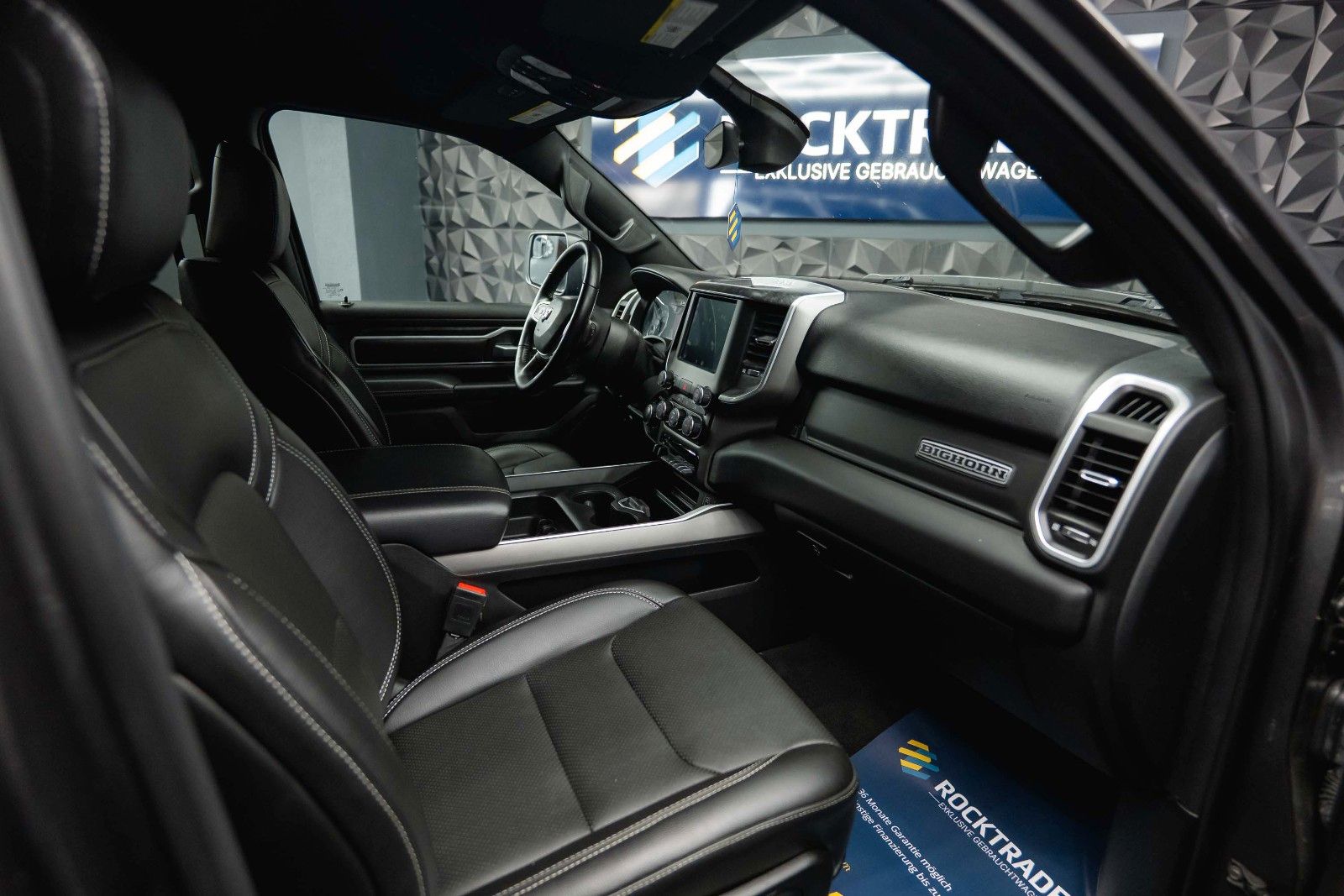 Fahrzeugabbildung Dodge RAM 5.7 V8 HEMI 4x4 Night Limited Longbed 19%