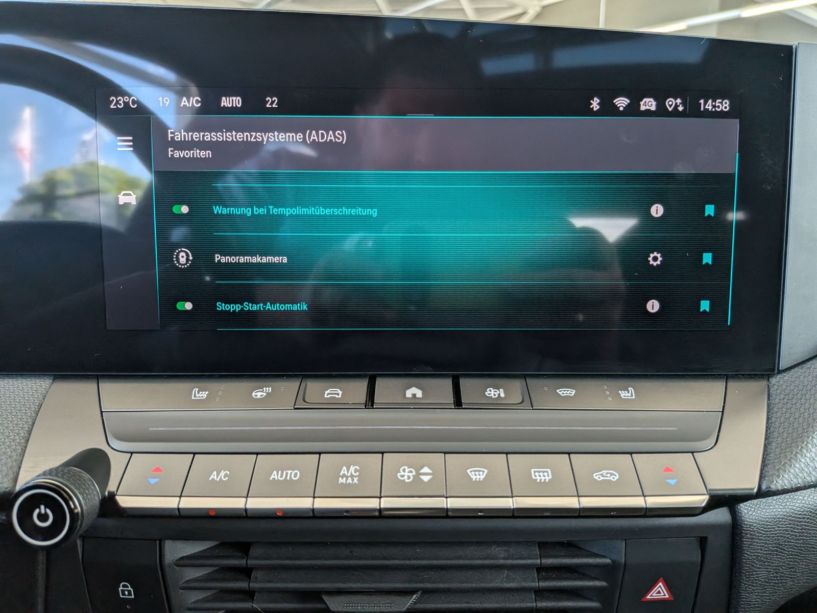 Fahrzeugabbildung Opel Astra ST1.2 GS TECH 360° MATRIX PANO ACC HUD AHK