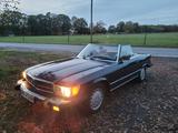 Mercedes-Benz 560 SL - Zustand 2 in perfekter Farbkombination! - Mercedes-Benz SL 560 Gebrauchtwagen
