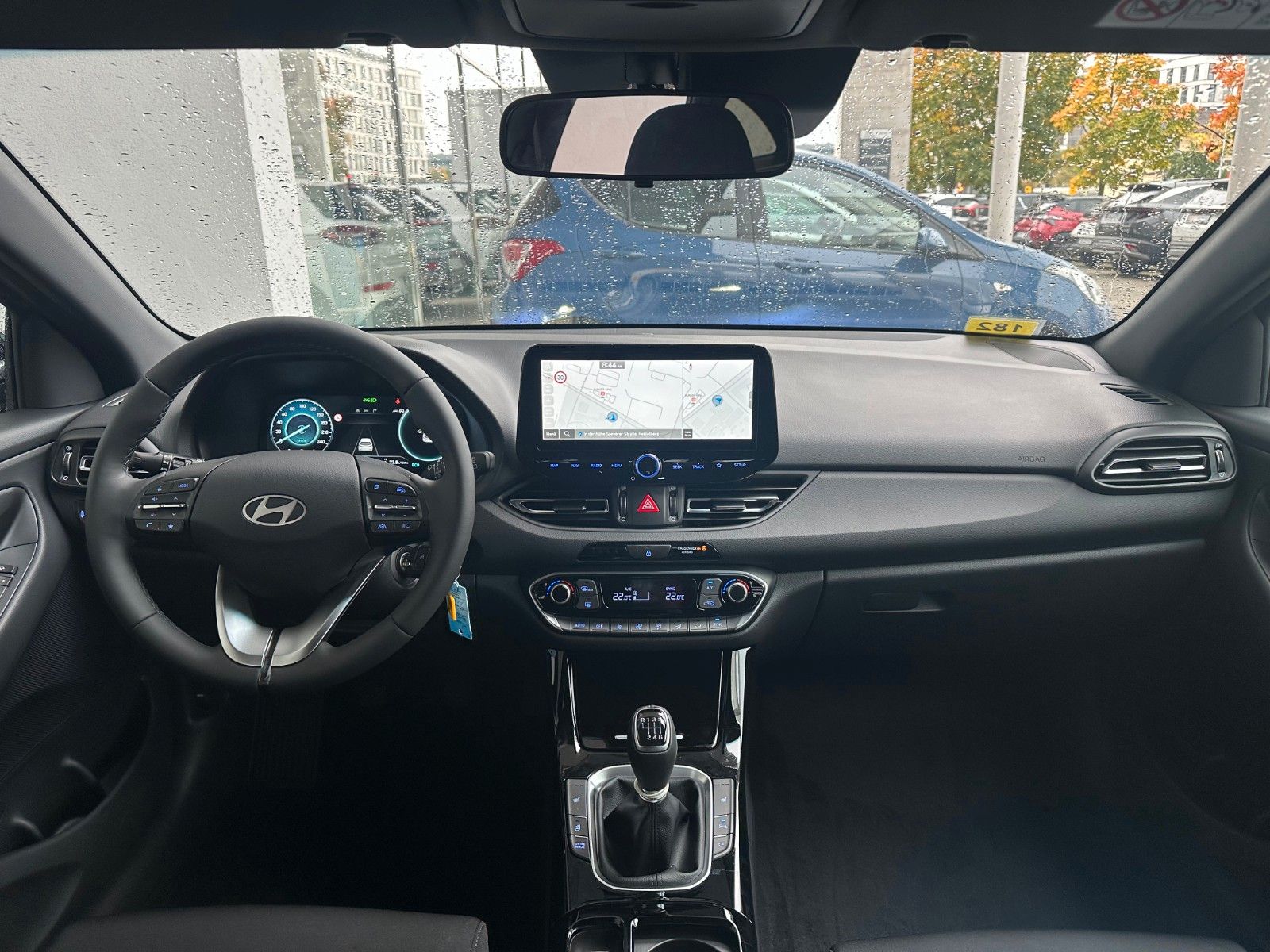 Fahrzeugabbildung Hyundai i30 ADAVANTAGE 1.5l 140PS Navi/SHZ!
